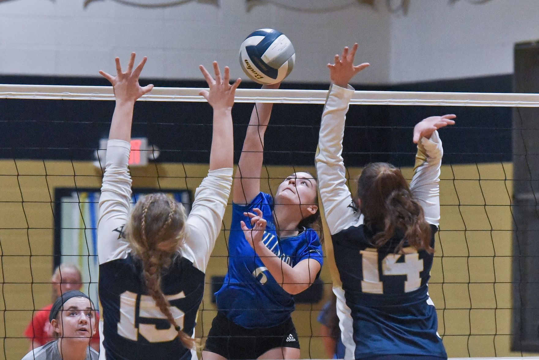 10/22/19 - Girls Volleyball - HIllsboro at St. Piux X